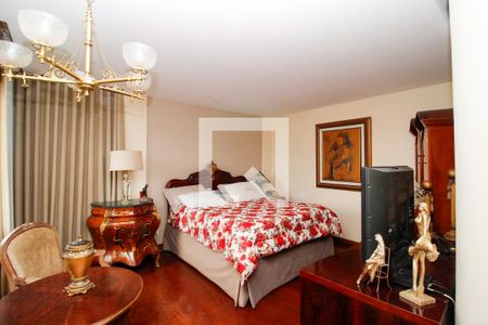 Apartamento à venda com 300m², 4 quartos e 3 vagasQuarto 