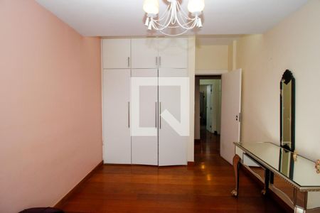 Apartamento à venda com 300m², 4 quartos e 3 vagasSala 