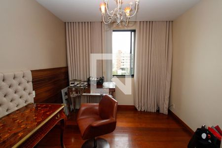 Apartamento à venda com 300m², 4 quartos e 3 vagasSala 