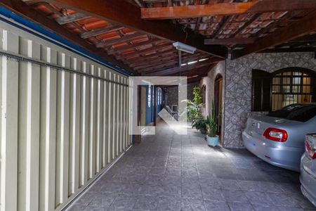 Casa à venda com 402m², 4 quartos e 5 vagasEntrada
