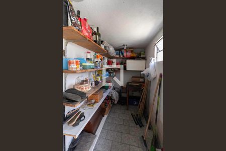 Casa à venda com 402m², 4 quartos e 5 vagasDepósito