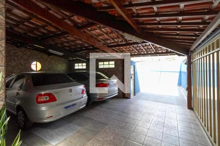 Casa à venda com 402m², 4 quartos e 5 vagasGaragem