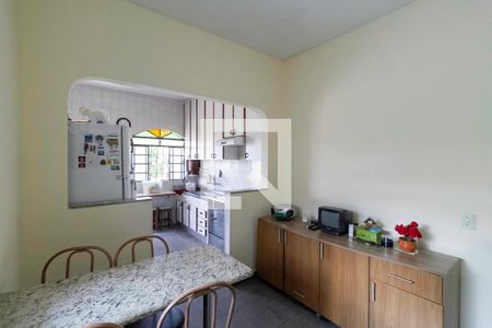 Casa à venda com 402m², 4 quartos e 5 vagasCopa