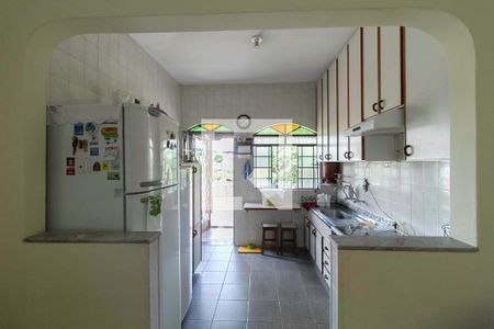 Casa à venda com 402m², 4 quartos e 5 vagasCozinha