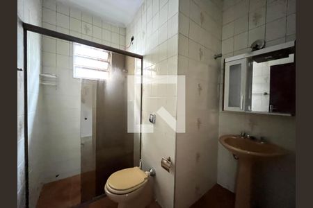 Casa para alugar com 84m², 3 quartos e 2 vagas Casa para alugar com 84m², 3 quartos e 2 vagasBanheiro 1