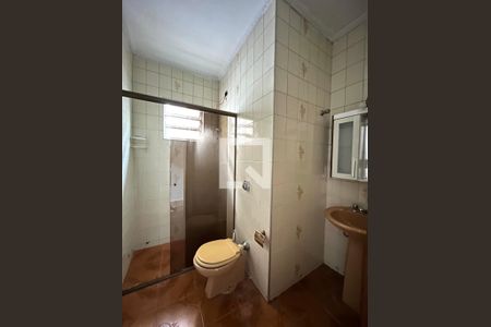 Casa para alugar com 84m², 3 quartos e 2 vagas Casa para alugar com 84m², 3 quartos e 2 vagasBanheiro 1