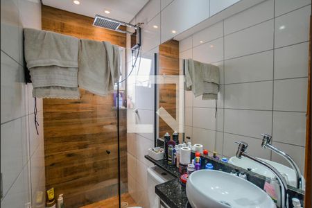 Banheiro da Suíte de apartamento para alugar com 2 quartos, 98m² em Jardim do Estádio, Santo André