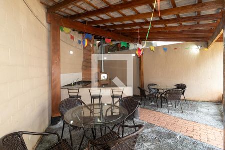 Casa de condomínio para alugar com 59m², 2 quartos e 2 vagasÁrea comum - Churrasqueira