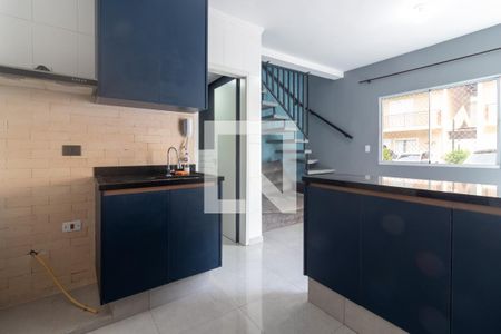 Casa de condomínio para alugar com 59m², 2 quartos e 2 vagasCozinha