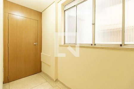 Apartamento à venda com 49m², 1 quarto e sem vaga Apartamento à venda com 49m², 1 quarto e sem vagaLavanderia