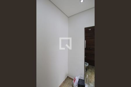 Casa de condomínio para alugar com 84m², 4 quartos e 1 vagaCloset da Suite