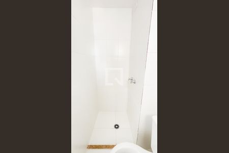 Apartamento à venda com 57m², 2 quartos e 1 vaga Apartamento à venda com 57m², 2 quartos e 1 vagaBanheiro da Suíte