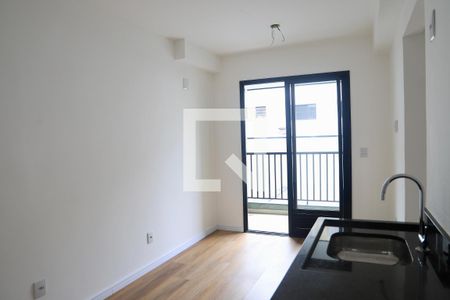 Sala/Cozinha de apartamento para alugar com 2 quartos, 36m² em Bosque da Saúde, São Paulo