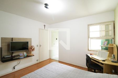 Casa à venda com 200m², 6 quartos e 6 vagas Casa à venda com 200m², 6 quartos e 6 vagasSuíte 2 - Casa 2