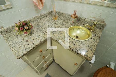 Casa à venda com 200m², 6 quartos e 6 vagas Casa à venda com 200m², 6 quartos e 6 vagasBanheiro Social - Casa 1