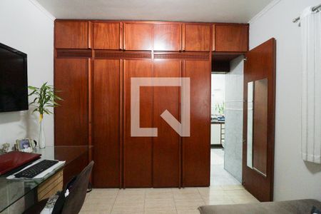 Casa à venda com 200m², 6 quartos e 6 vagas Casa à venda com 200m², 6 quartos e 6 vagasSuíte - Casa 1