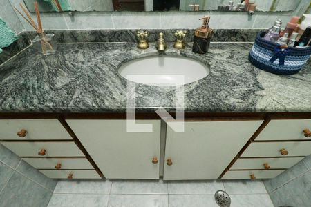 Casa à venda com 200m², 6 quartos e 6 vagas Casa à venda com 200m², 6 quartos e 6 vagasBanheiro da Suíte - Casa 1