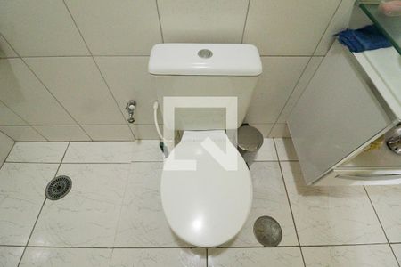 Casa à venda com 200m², 6 quartos e 6 vagas Casa à venda com 200m², 6 quartos e 6 vagasBanheiro da Suíte 1 - Casa 2