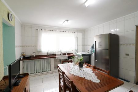 Casa à venda com 200m², 6 quartos e 6 vagas Casa à venda com 200m², 6 quartos e 6 vagasCozinha - Casa 2