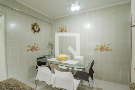Casa à venda com 200m², 6 quartos e 6 vagas Casa à venda com 200m², 6 quartos e 6 vagasCozinha - Casa 1