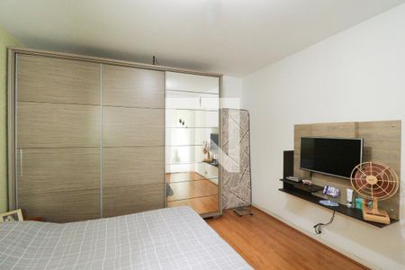 Casa à venda com 200m², 6 quartos e 6 vagas Casa à venda com 200m², 6 quartos e 6 vagasSuíte 2 - Casa 2