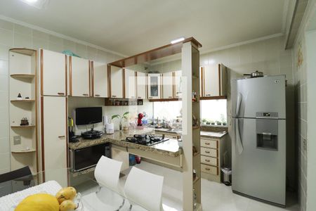 Casa à venda com 200m², 6 quartos e 6 vagas Casa à venda com 200m², 6 quartos e 6 vagasCozinha - Casa 1