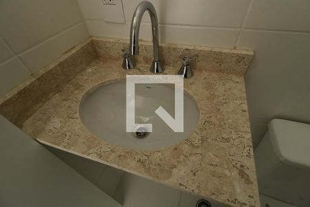 Apartamento à venda com 57m², 2 quartos e 1 vagaBanheiro da Suíte - Pia