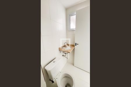 Apartamento à venda com 57m², 2 quartos e 1 vaga Apartamento à venda com 57m², 2 quartos e 1 vagaBanheiro da Suíte