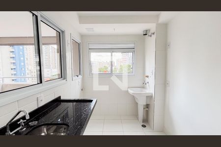 Apartamento à venda com 57m², 2 quartos e 1 vaga Apartamento à venda com 57m², 2 quartos e 1 vagaCozinha/Área de Serviço