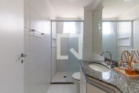 Apartamento para alugar com 69m², 2 quartos e 2 vagasBanheiro da Suíte