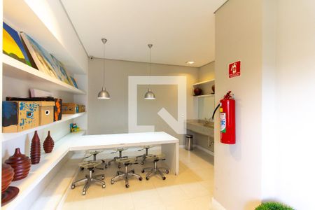 Apartamento para alugar com 69m², 2 quartos e 2 vagasEspaço de arte