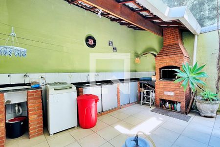 Casa à venda com 125m², 5 quartos e 2 vagasÁrea de Serviço