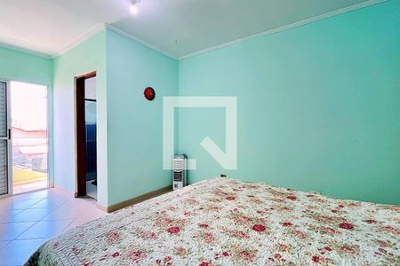 Casa à venda com 125m², 5 quartos e 2 vagasSuíte