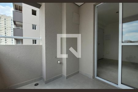 Apartamento à venda com 57m², 2 quartos e 1 vaga Apartamento à venda com 57m², 2 quartos e 1 vagaVaranda