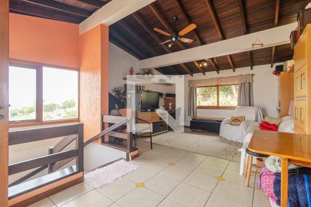 Casa de condomínio à venda com 331m², 3 quartos e 4 vagas Casa de condomínio à venda com 331m², 3 quartos e 4 vagasCobertura