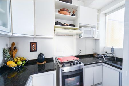 Apartamento à venda com 150m², 2 quartos e 2 vagas Apartamento à venda com 150m², 2 quartos e 2 vagasCozinha