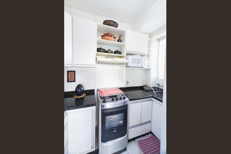 Apartamento à venda com 150m², 2 quartos e 2 vagas Apartamento à venda com 150m², 2 quartos e 2 vagasCozinha