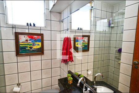 Apartamento à venda com 150m², 2 quartos e 2 vagas Apartamento à venda com 150m², 2 quartos e 2 vagasBanheiro