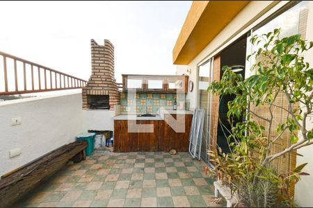 Apartamento à venda com 150m², 2 quartos e 2 vagas Apartamento à venda com 150m², 2 quartos e 2 vagasArea privativa