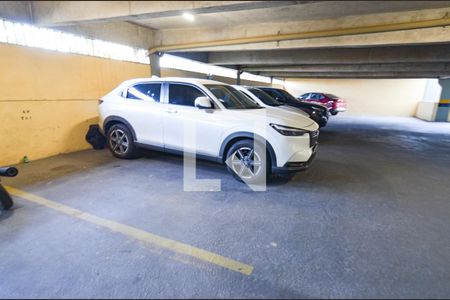 Apartamento à venda com 150m², 2 quartos e 2 vagas Apartamento à venda com 150m², 2 quartos e 2 vagasGaragem