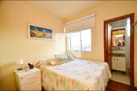 Apartamento à venda com 150m², 2 quartos e 2 vagas Apartamento à venda com 150m², 2 quartos e 2 vagasSuite