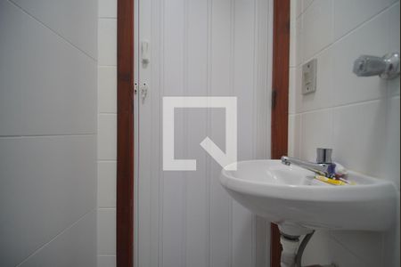 Lavabo de apartamento à venda com 4 quartos, 112m² em Vila Rosa, Novo Hamburgo