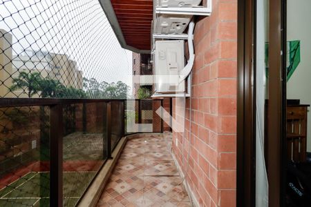 Apartamento à venda com 198m², 4 quartos e 4 vagasSuíte 2