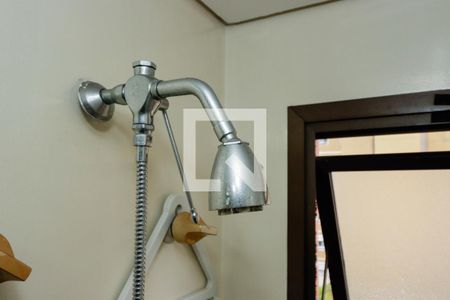 Apartamento à venda com 198m², 4 quartos e 4 vagasBanheiro da Suíte 2