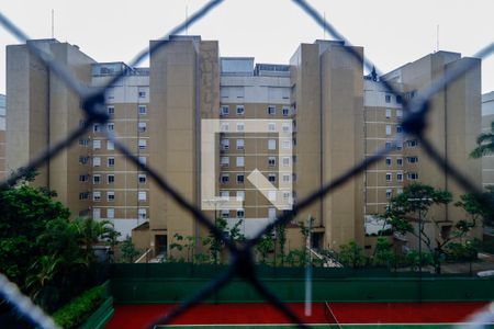 Apartamento à venda com 198m², 4 quartos e 4 vagasVista da Varanda da Suite 1