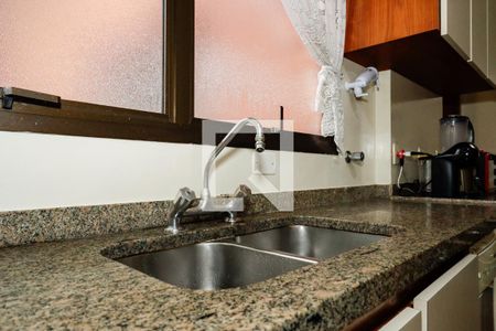 Apartamento à venda com 198m², 4 quartos e 4 vagasCozinha