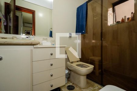 Apartamento à venda com 198m², 4 quartos e 4 vagasBanheiro da Suíte 3
