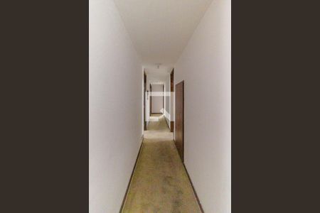 Apartamento para alugar com 181m², 4 quartos e 3 vagasCorredor