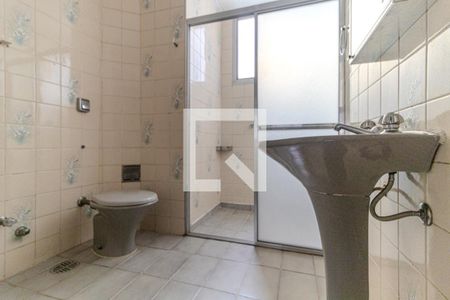 Apartamento para alugar com 181m², 4 quartos e 3 vagasBanheiro Social