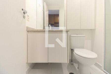 Banheiro de apartamento para alugar com 1 quarto, 27m² em Vila Matilde, São Paulo